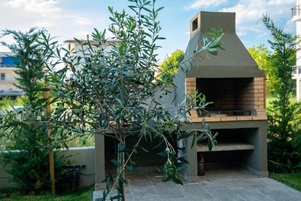 Olive 101 Apartment Peraia  Ngoại thất bức ảnh