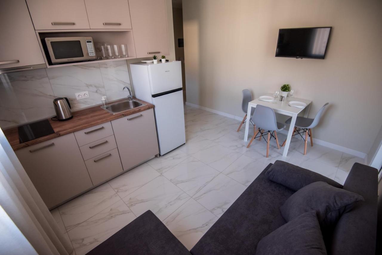 Olive 101 Apartment Peraia  Ngoại thất bức ảnh